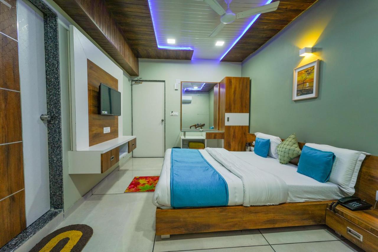 The Nest Residency Ahmedabad Exterior foto